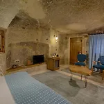 Hera Cave Готель 3*