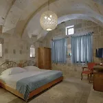 Готель Hera Cave 3*