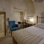 Готель Hera Cave 3*