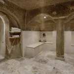Готель Hera Cave