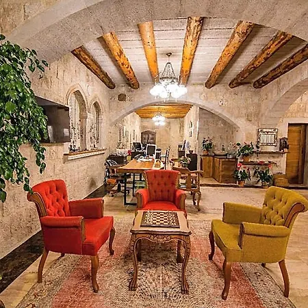 Hotel Hera Cave
