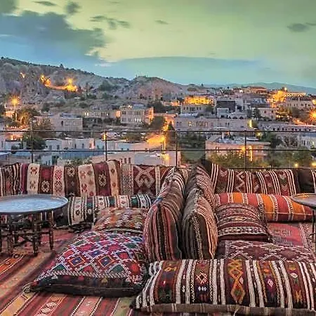 Hotel Hera Cave 3*