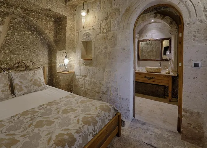 Hera Cave Otel 3*