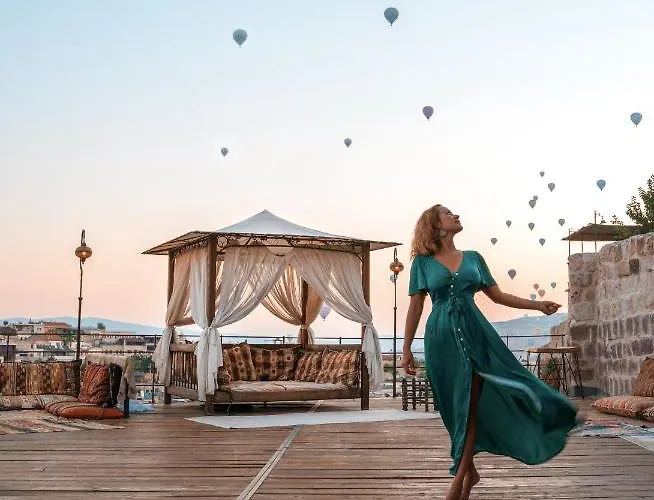 Hera Cave 3* Γκόρεμε